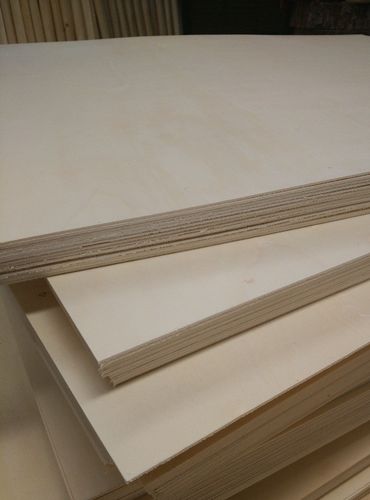 0mm原色白杨木胶合板杨木层板三合板3厘板杨木工艺板图片